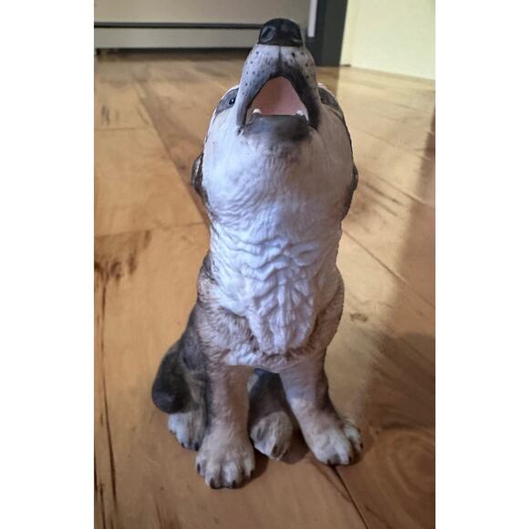 Lenox GRAY WOLF PUP Figurine 1992 Endangered Species Smithsonian 7” - Picture 3 of 6